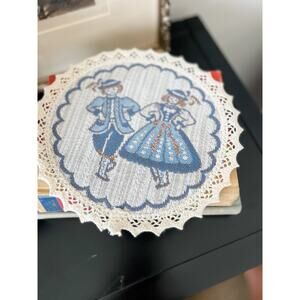 Vintage Austrian Folk Art‎ Doily Set  of 3